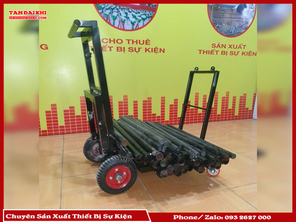 B&aacute;n Xe Đẩy Ghế Sự Kiện Chịu Tải Cao Gi&uacute;p Tiết Kiệm Nh&acirc;n Lực, Thời Gian, Bảo Vệ Ghế V&agrave; N&acirc;ng Cao Chuy&ecirc;n Nghiệp. Sản Phẩm Khung Th&eacute;p Chịu Lực, B&aacute;nh Xe Chịu Tải Lớn, Gấp Gọn Tiện Lợi. T&acirc;n Đại Kh&iacute; Cung Cấp Đa Dạng Model, Tư Vấn Nhanh, Lắp Đặt Chuy&ecirc;n Nghiệp V&agrave; Bảo H&agrave;nh D&agrave;i Hạn. Li&ecirc;n Hệ Ngay Để B&aacute;o Gi&aacute;!