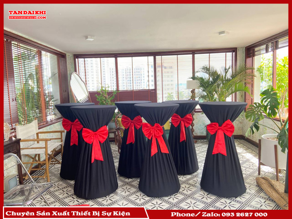 C&oacute; N&ecirc;n Đầu Tư B&agrave;n Bar Cho C&ocirc;ng Ty Tổ Chức Sự Kiện? Đầu Tư B&agrave;n Bar Gi&uacute;p Tạo Kh&ocirc;ng Gian Chuy&ecirc;n Nghiệp, Linh Hoạt Trong Việc Tổ Chức Sự Kiện V&agrave; Tiết Kiệm Chi Ph&iacute; D&agrave;i Hạn. B&agrave;n Bar C&ograve;n Mang Lại Cơ Hội Giao Lưu Cho Kh&aacute;ch Mời, N&acirc;ng Cao Chất Lượng Sự Kiện V&agrave; Thương Hiệu C&ocirc;ng Ty.