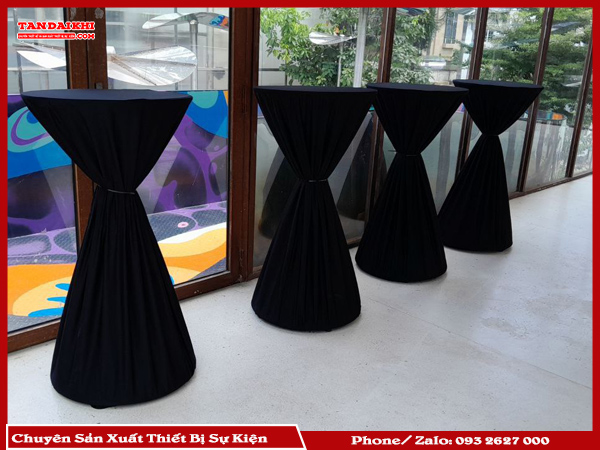 C&oacute; N&ecirc;n Đầu Tư B&agrave;n Bar Cho C&ocirc;ng Ty Tổ Chức Sự Kiện? Đầu Tư B&agrave;n Bar Gi&uacute;p Tạo Kh&ocirc;ng Gian Chuy&ecirc;n Nghiệp, Linh Hoạt Trong Việc Tổ Chức Sự Kiện V&agrave; Tiết Kiệm Chi Ph&iacute; D&agrave;i Hạn. B&agrave;n Bar C&ograve;n Mang Lại Cơ Hội Giao Lưu Cho Kh&aacute;ch Mời, N&acirc;ng Cao Chất Lượng Sự Kiện V&agrave; Thương Hiệu C&ocirc;ng Ty.