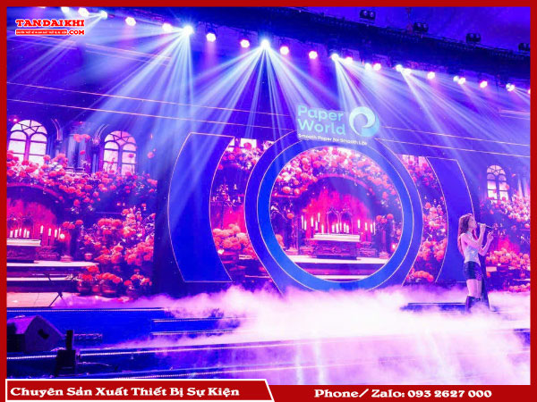 Hướng Dẫn Mua Sân Khấu Cho Trường Học Giúp Bạn Lựa Chọn Sân Khấu Phù Hợp Cho Các Sự Kiện. Cần Xác Định Nhu Cầu Sử Dụng, Kích Thước, Vật Liệu, Tính Năng Và Tìm Nhà Cung Cấp Uy Tín. Tân Đại Khí Cung Cấp Sân Khấu Chất Lượng, Thiết Kế Linh Hoạt, Hỗ Trợ Báo Giá Và Lắp Đặt Chuyên Nghiệp.