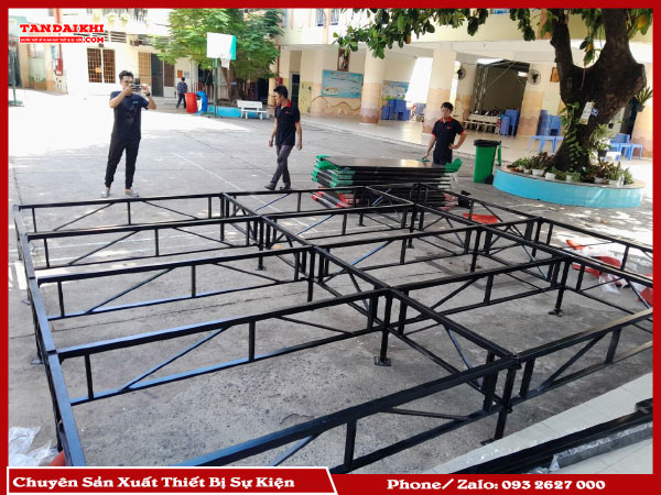 Kinh Nghiệm Chọn Mua S&acirc;n Khấu Di Động Bao Gồm Độ Bền V&agrave; Khả Năng Chịu Tải, Ph&ugrave; Hợp Với Loại H&igrave;nh Sự Kiện. Ưu Ti&ecirc;n S&acirc;n Khấu Lắp Đặt Nhanh, Dễ Vận Chuyển, Chất Liệu  Để Sử Dụng L&acirc;u D&agrave;i. H&atilde;y Chọn Nh&agrave; Cung Cấp Uy T&iacute;n Để Được Bảo Tr&igrave; V&agrave; Hỗ Trợ Kỹ Thuật Tốt.