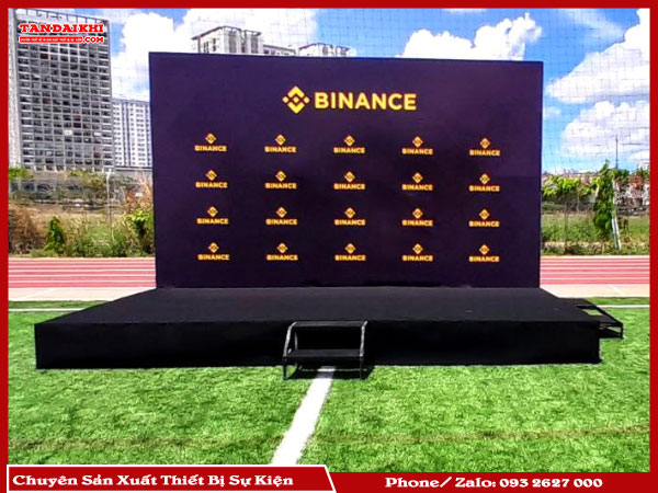 Những Lưu Ý Khi Mua Sân Khấu Ngoài Trời Bao Gồm Xác Định Mục Đích Sử Dụng, Chọn Kích Thước Và Thiết Kế Phù Hợp, Lựa Chọn Chất Liệu Bền Vững, Đảm Bảo An Toàn Và Tuân Thủ Các Tiêu Chuẩn Chất Lượng. Tân Đại Khí Đơn Vị Cung Cấp Sân Khấu Ngoài Trời Chất Lượng Uy Tín.