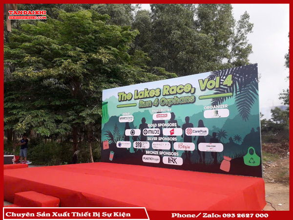 Những Lưu Ý Khi Mua Sân Khấu Ngoài Trời Bao Gồm Xác Định Mục Đích Sử Dụng, Chọn Kích Thước Và Thiết Kế Phù Hợp, Lựa Chọn Chất Liệu Bền Vững, Đảm Bảo An Toàn Và Tuân Thủ Các Tiêu Chuẩn Chất Lượng. Tân Đại Khí Đơn Vị Cung Cấp Sân Khấu Ngoài Trời Chất Lượng Uy Tín.