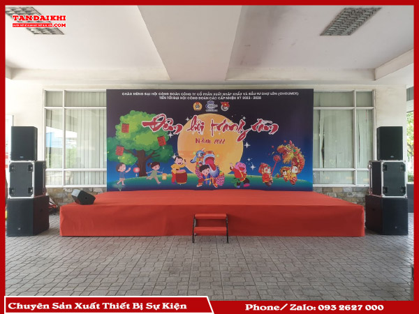 Những Lưu Ý Khi Mua Sân Khấu Ngoài Trời Bao Gồm Xác Định Mục Đích Sử Dụng, Chọn Kích Thước Và Thiết Kế Phù Hợp, Lựa Chọn Chất Liệu Bền Vững, Đảm Bảo An Toàn Và Tuân Thủ Các Tiêu Chuẩn Chất Lượng. Tân Đại Khí Đơn Vị Cung Cấp Sân Khấu Ngoài Trời Chất Lượng Uy Tín.