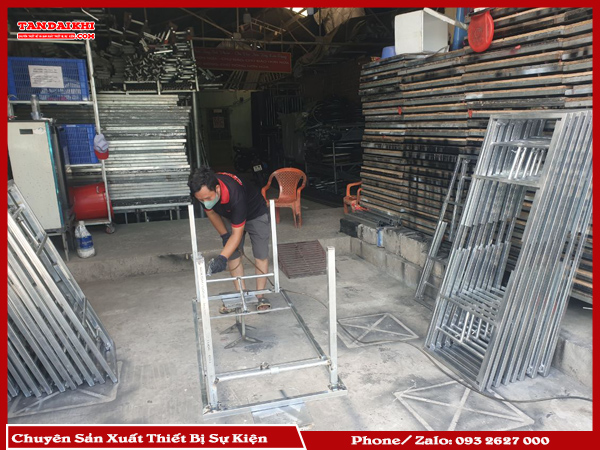 Dịch Vụ Bán Bàn Ibm Sự Kiện Của Tân Đại Khí Cung Cấp Sản Phẩm Chất Lượng, Phù Hợp Cho Mọi Loại Sự Kiện. Ibm Được Thiết Kế Chắc Chắn, Dễ Lắp Đặt Đảm Bảo Sự Tiện Lợi Và Chuyên Nghiệp. Với Giá Cả Hợp Lý, Là Lựa Chọn Hoàn Hảo Để Tạo Ra Không Gian Chuyên Nghiệp.