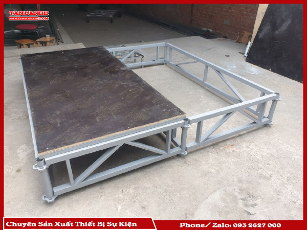 B&aacute;n S&acirc;n Khấu Biểu Diễn - Th&ocirc;ng Số Kỹ Thuật S&acirc;n Khấu Của T&acirc;n Đại Kh&iacute;